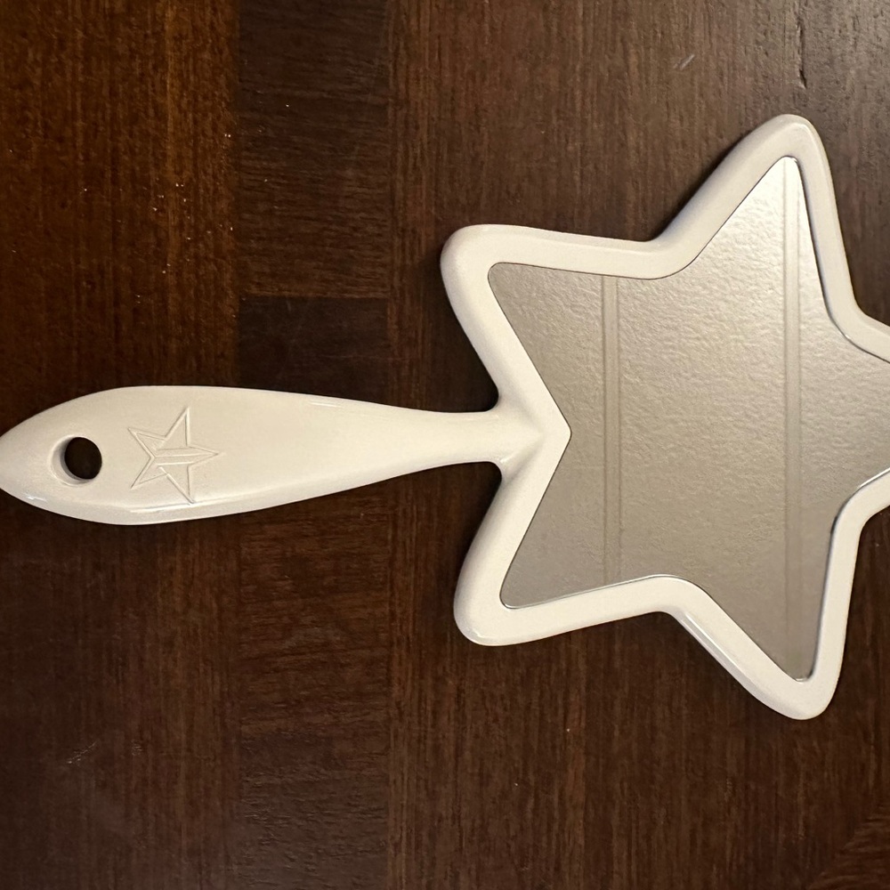 Jeffree Star Star-Shaped Mirror in White and Silver